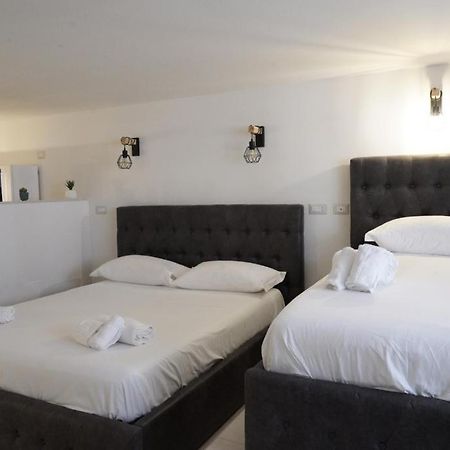 Na-Poli Casa Vacanze โปลีญาโนอามาเร ภายนอก รูปภาพ